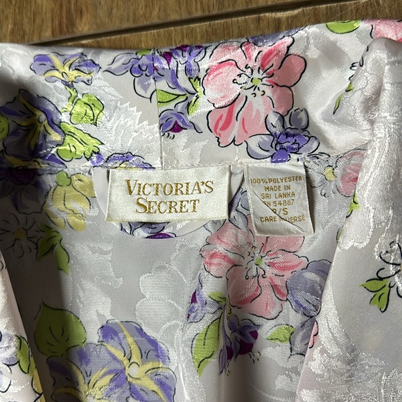 Victoria’s Secret great shape vintage gold label nighty robe matching set - Picture 9 of 15